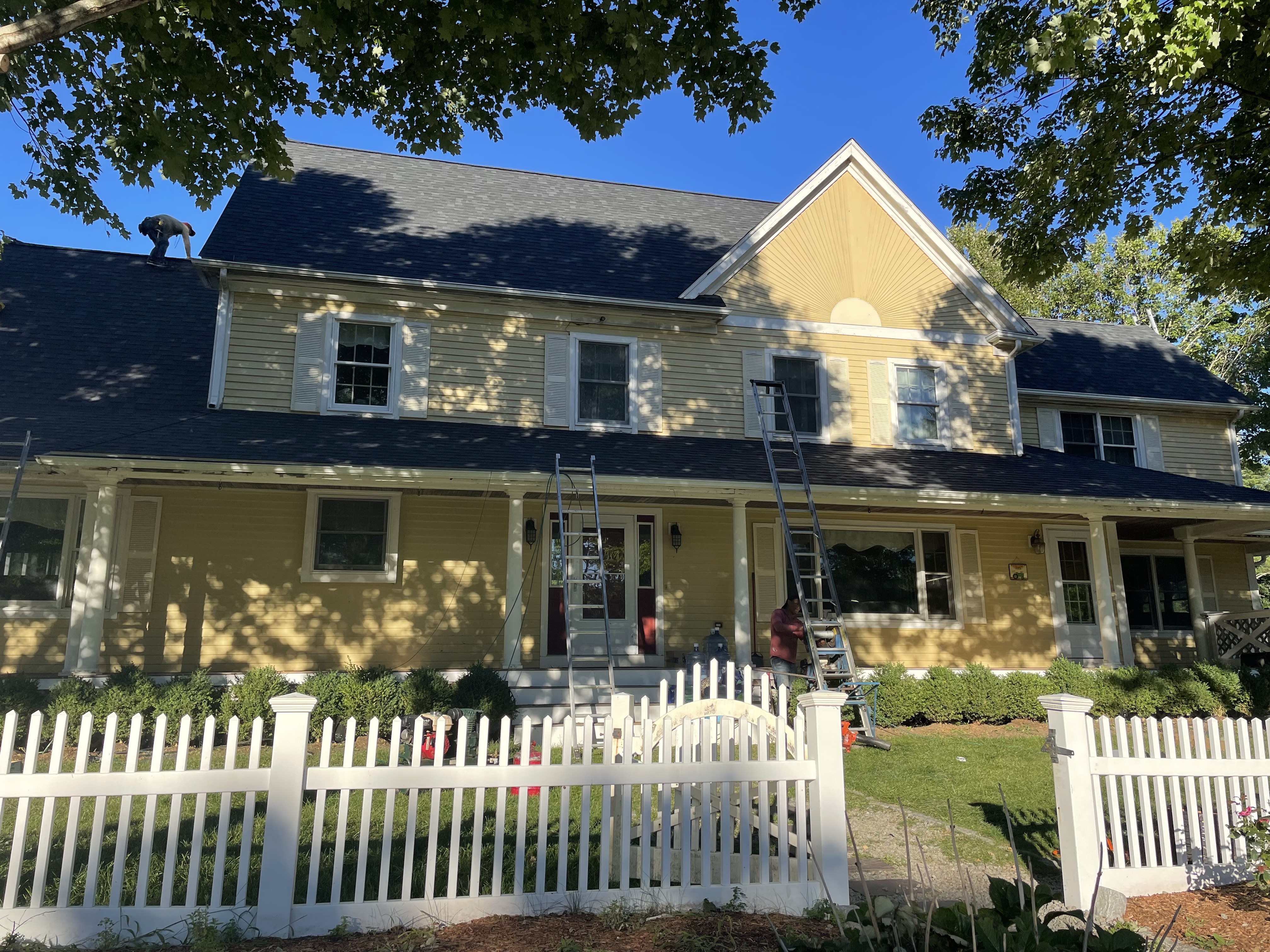 Victorian home exterior in Hanover, MA served by Storm King Roofing